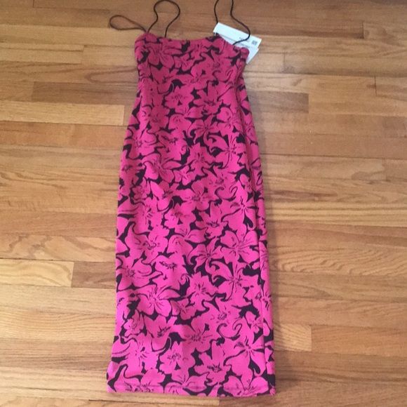 Zara NWT Women’s Pink and Black Floral Dress Size S - great for Valentine’s Day - Picture 7 of 10